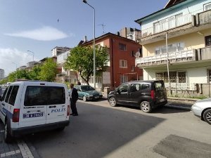 Yalnız Yaşayan Yaşlı Adam Evinde Ölü Bulundu
