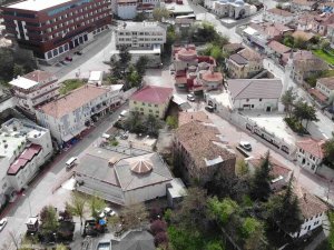 Bu İlçenin Altı Kaynıyor