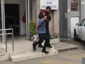 Başka Erkeklerle Konuştuğundan Şüphelendiği İçin Öldürmüş