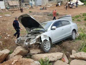Otomobil İle Motosiklet Çarpıştı: 1 Ölü, 1 Yaralı