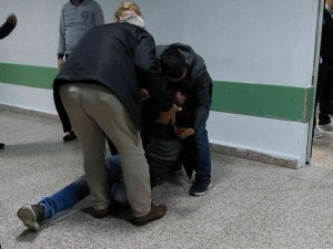 Silahı Temizlerken Kazara 1,5 Yaşındaki Oğlunun Ölümüne Sebep Oldu