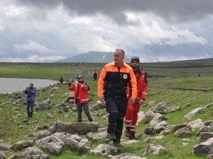 Afad, Ve Jandarma 4 Gün Uyumadan Arama Yaptı