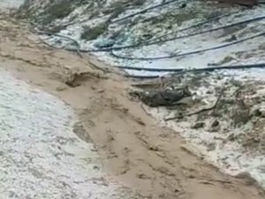 Malatya’da Sağanak Ve Dolu Etkili Oldu
