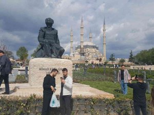 Edirne’de 2 Yıl Aradan Sonra ’Kakava’ Yoğunluğu Yaşanıyor