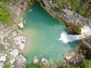 Karadeniz’in Saklı Cenneti Ilıca Şelalesi’ne Ziyaretçi Akını
