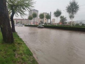 İ̇tfaiye 48 Su Baskınına Müdahale Etti