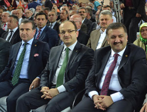 Adaylardan Üç Aylar Kutlaması