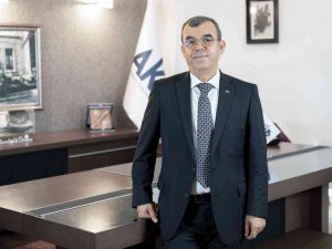 Aki̇b’de Nejdat Sin Hizmet Bayrağını Devrediyor