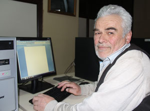 63 Yaşında Bilgisayar Kullanmayı Öğreniyor