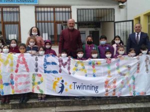 “Matematiğin Her Hali Proje Bayrağı’’ Rahmi Tokay İ̇lkokulu’nda