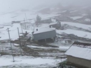 Düzce’nin Yüksek Kesimlerinde Mayıs Ayında Kar Sürprizi