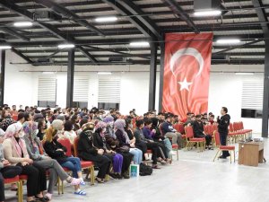 Yurtlarda Öğrencilere “Terör Uyarısı”