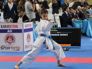 1800 Sporcu Tatamide Şampiyon Olmak İçin Ter Dökmeye Başladı
