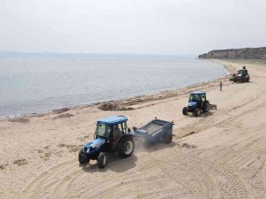 Ayvalık’ta Sahiller Turizm Sezonuna Hazırlanıyor