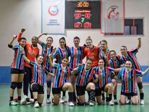 Mavi Kelebekler Kupaya Odaklandı