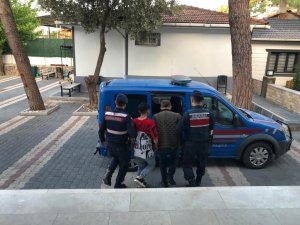 İ̇zmir’de Hırsızlık Operasyonu: 9 Gözaltı