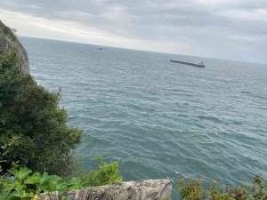 Lise Öğrencisi Kayalıklardan Denize Düştü