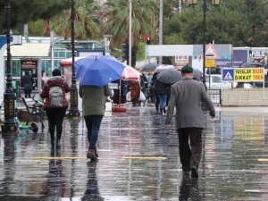 ’Bol Yağışlar Kuraklık Habercisi Olabilir’