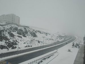 Erciyes’te Mayıs Karı Güzelliği
