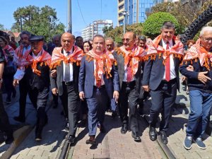 Antalya’da Uluslararası Antalya Yörük Türkmen Festivali Yörük Göçü İle Başladı