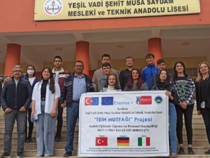 Meslek Lisesi Öğrencileri Avrupa Yolunda