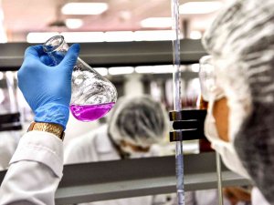 Geleceğin Eczacı Adaylarının Tercihi Anadolu Üniversitesi