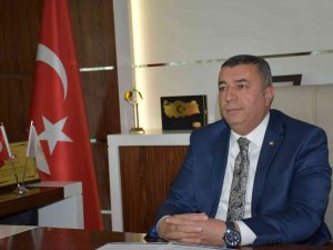 Malatya’da Dolu, Kayısı Bahçelerine Zarar Verdi