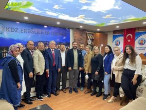 İ̇ş İnsanlarından 13 Başarılı Öğrenciye İş Garantisi