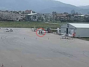 Ölüme Böyle Gitmişler...düşen Uçağın Pilotlarının Havalimanındaki Son Görüntüleri Ortaya Çıktı