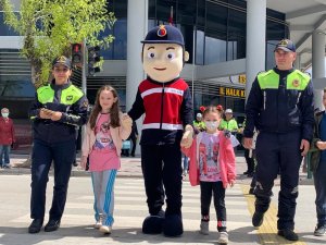 Eskişehir’de ’Yayalar İçin 5 Adımda Güvenli Trafik’ Projesi Tanıtıldı