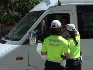 Denizli’de ’Yayalar İçin 5 Adımda Güvenli Trafik’ Uygulaması Yapıldı