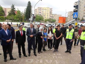 Mardin’de ’Yayalar İçin 5 Adımda Güvenli Trafik’ Mottosu Tanıtıldı