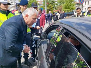 Vali Yıldırım: “Yayaysak Her Yerde Yollara Atlamayacağız”