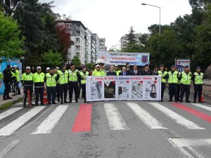 Samsun’da ’Yayalar İ̇çin 5 Adımda Güvenli Trafik’ Uygulaması
