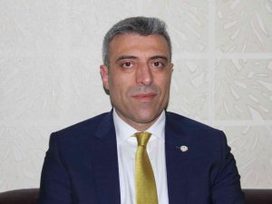 Öztürk Yılmaz: “6’lı Masa, Masalcı Bir Masadır”