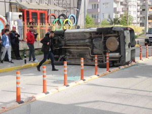 16 Yaşındaki Sürücünün Kullandığı Araç Devrildi: 2 Yaralı