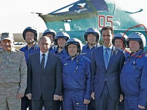Ukrayna’da Düşürülen Rus Uçağının Enkazı Görüntülendi