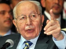 Erbakan'ı öyle değil böyle indirmişler!