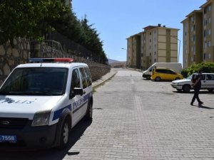 Tartıştığı Babasını Bıçakla Yaraladı