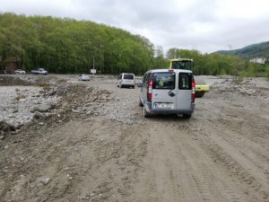 Çayın Taşması Sonucu Hasar Gören Geçici Köprü Onarıldı
