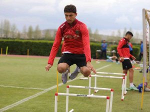 Alanyaspor, Kupa Maçı Hazırlıklarını Kayseri’de Sürdürüyor