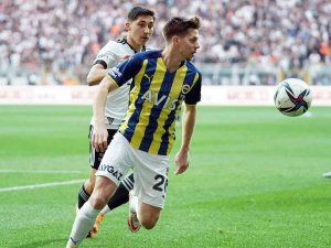 Spor Toto Süper Lig: Beşiktaş: 1 - Fenerbahçe: 1 (İ̇lk Yarı)