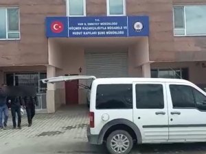 Van’da 4 Organizatör Tutuklandı