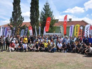 Altıntaş’ta “Turna Balığı Yakalama Yarışması”