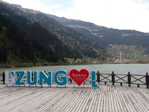 Vali Ustaoğlu: "Trabzonspor’un Şampiyonluğu Turizmi Hareketlendirecek"