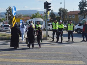 Kütahya Tavşanlı’da “Yayalar İ̇çin 5 Adımda Güvenli Trafik"