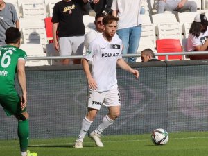 Altay’da Sahne Gençlerin