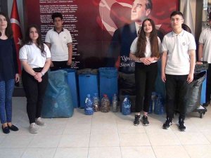 3 Ayda 50 Bin Adet Pil Ve 30 Bin Adet Mavi Kapak Topladılar