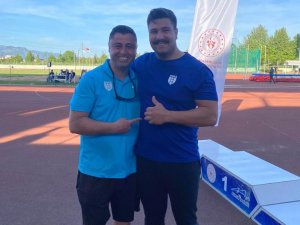 Fırlattığı Gülleleri Türk Spor Tarihine Bağışlıyor