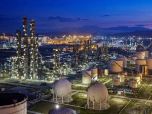 Petkim Global Etkilere Rağmen İlk Çeyreği Kârla Kapadı